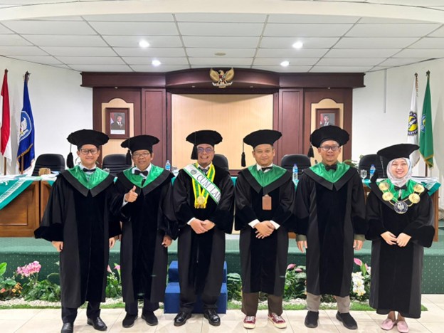 Dosen PGSD Universitas Samudra, Ari Kiswanto Kenedi, S.Pd., M.Pd, Raih Gelar Doktor di Bidang Pendidikan Dasar